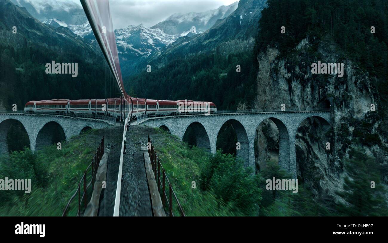 Original Film Title: A CURE FOR WELLNESS.  English Title: A CURE FOR WELLNESS.  Film Director: GORE VERBINSKI.  Year: 2017. Credit: REGENCY ENTERPRISES/NEW rEGENCY PRODUCTIONS/BLIND WINK PRODU / Album Stock Photo