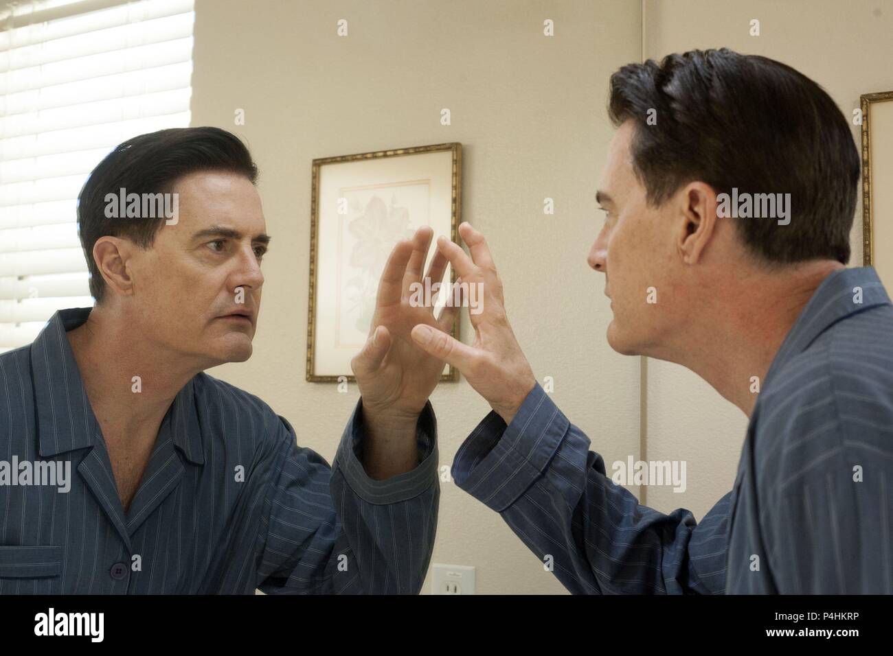 Original Film Title: TWIN PEAKS.  English Title: TWIN PEAKS.  Film Director: DAVID LYNCH; MARK FROST.  Year: 2017.  Stars: KYLE MACLACHLAN. Credit: SHOWTIME NETWORKS / Album Stock Photo