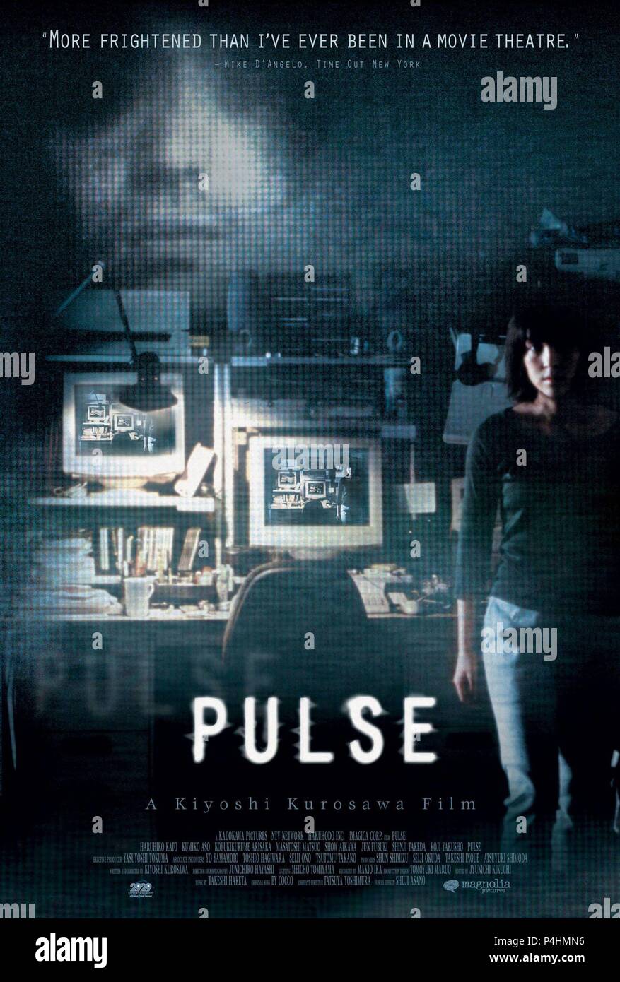 Original Film Title: KAIRO.  English Title: PULSE.  Film Director: KIYOSHI KUROSAWA.  Year: 2001. Stock Photo