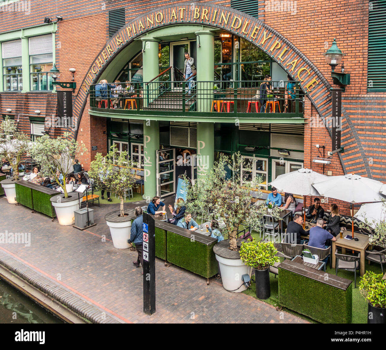 The pitcher and piano bar hires stock photography and images Alamy