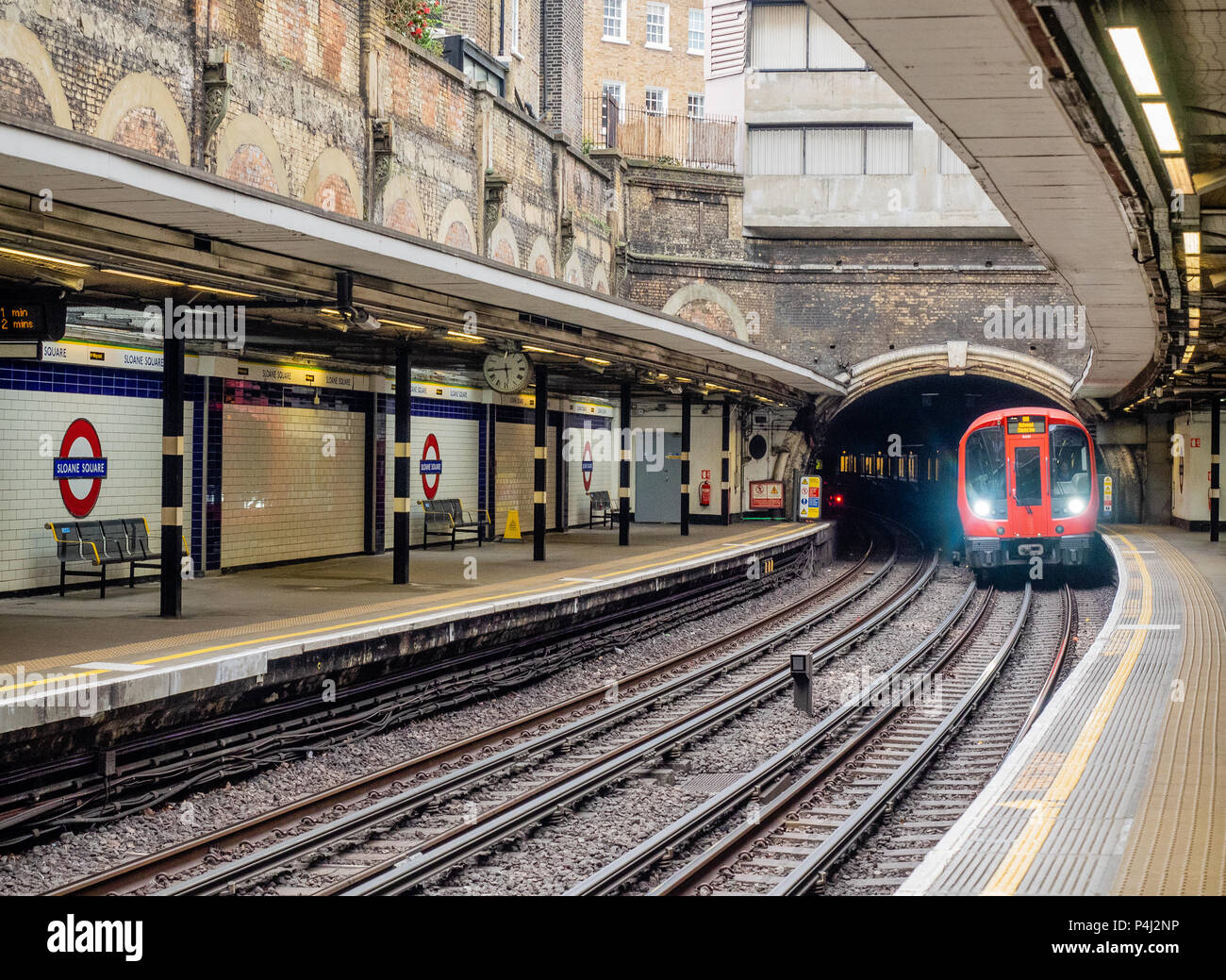 Sloane Square Station High Resolution Stock Photography and Images Alamy