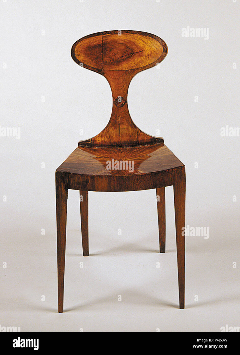 16. Biedermeierská židle, po r. 1820, Uměleckoprůmyslové muzeum v Praze  Stock Photo - Alamy