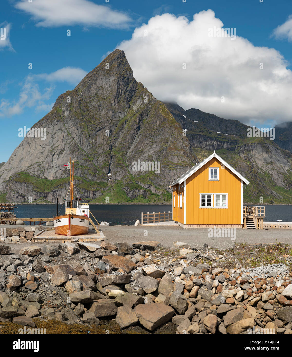 anitas-seafood-hi-res-stock-photography-and-images-alamy