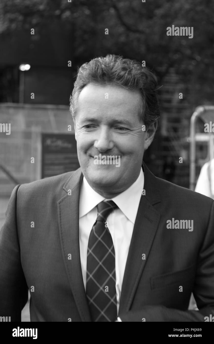 Good morning piers Black and White Stock Photos & Images Alamy