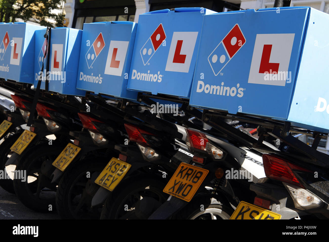 Domino Pizza Delivery Hi Res Stock Photography And Images Alamy