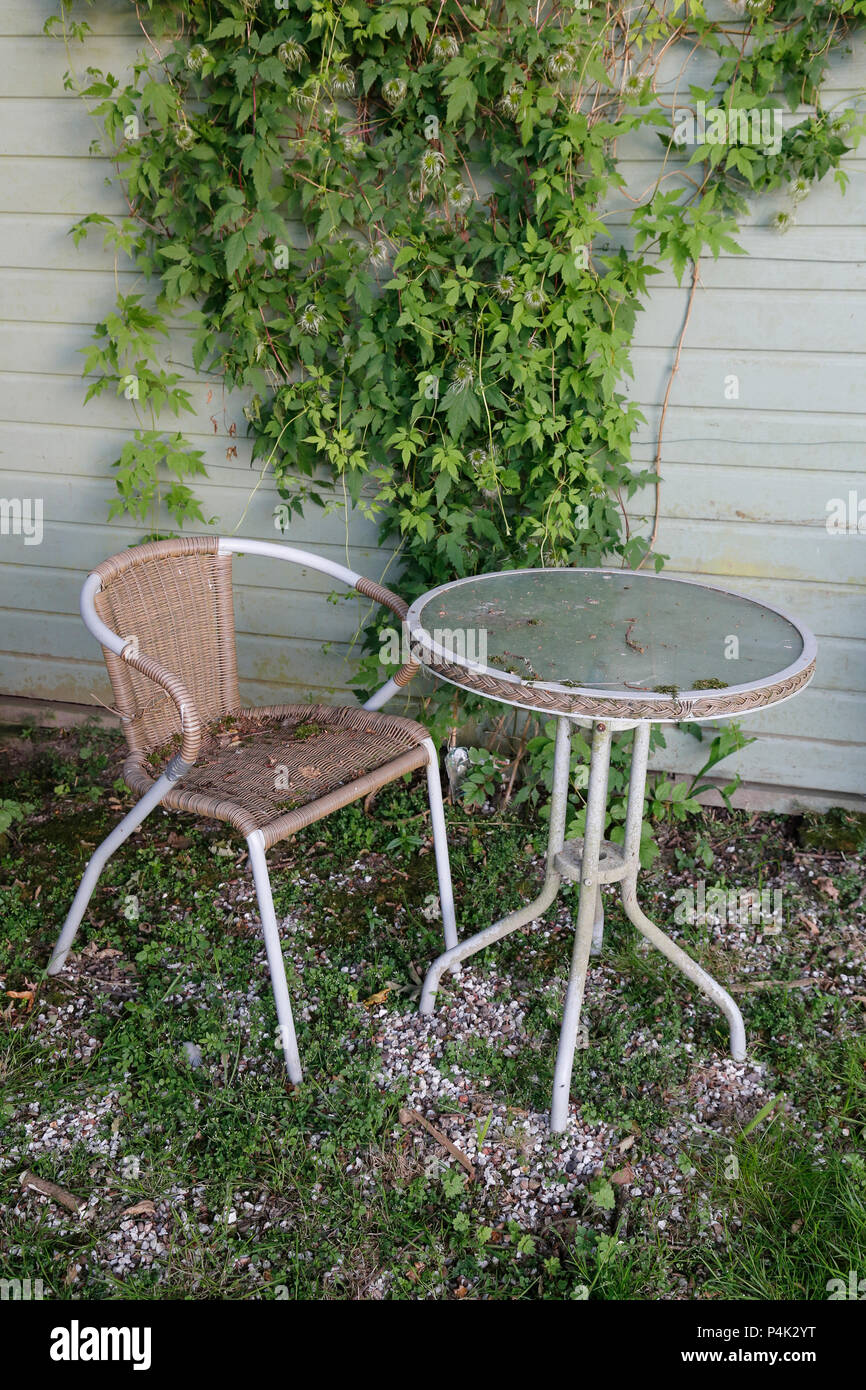 Old wicker garden furniture Stock Photo Alamy