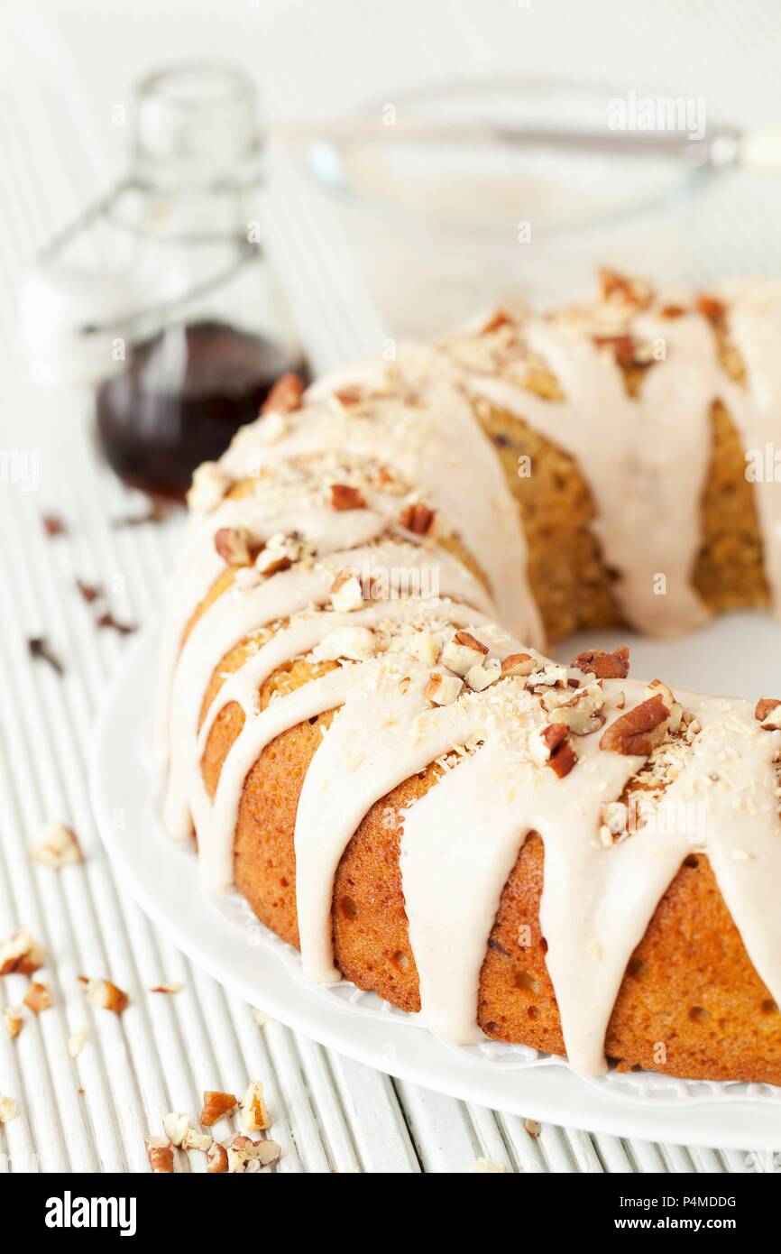 Sponge cake decorated hires stock photography and images Alamy