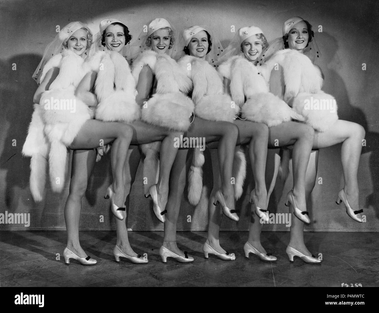 42nd street 1933 hi-res stock photography and images - Alamy