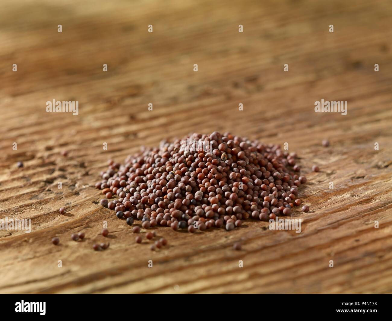 Brown mustard seeds hires stock photography and images Alamy