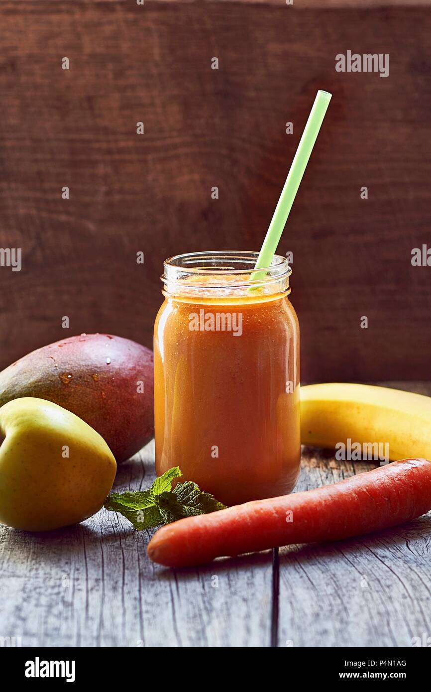 Carrot banana hires stock photography and images Alamy