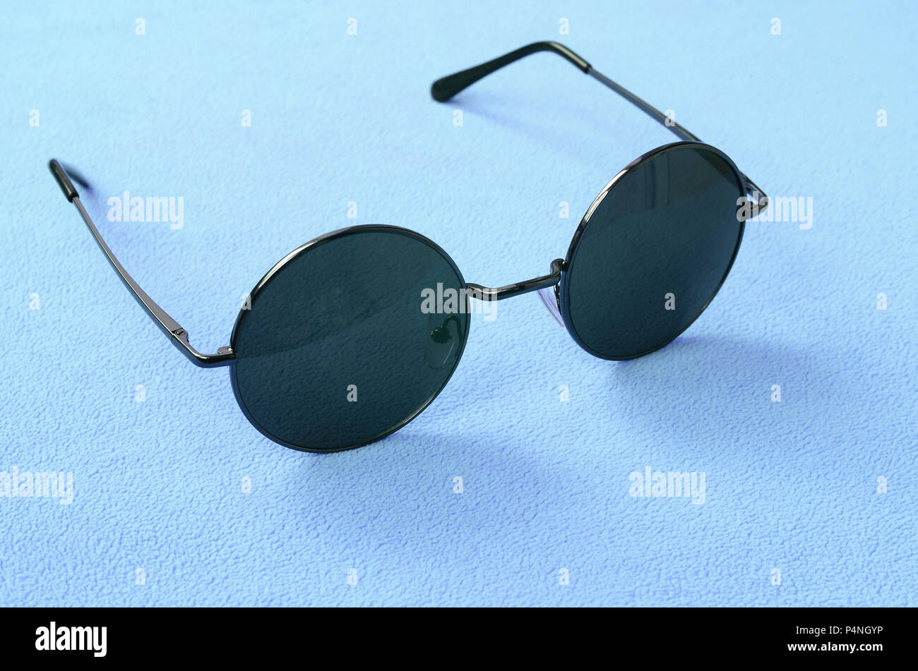 stylish round glasses