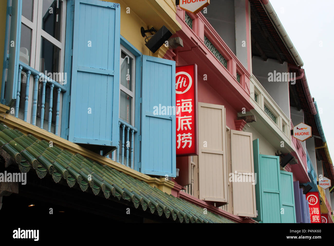 Buildings on Canning Lane in Singapore Stock Photo - Alamy