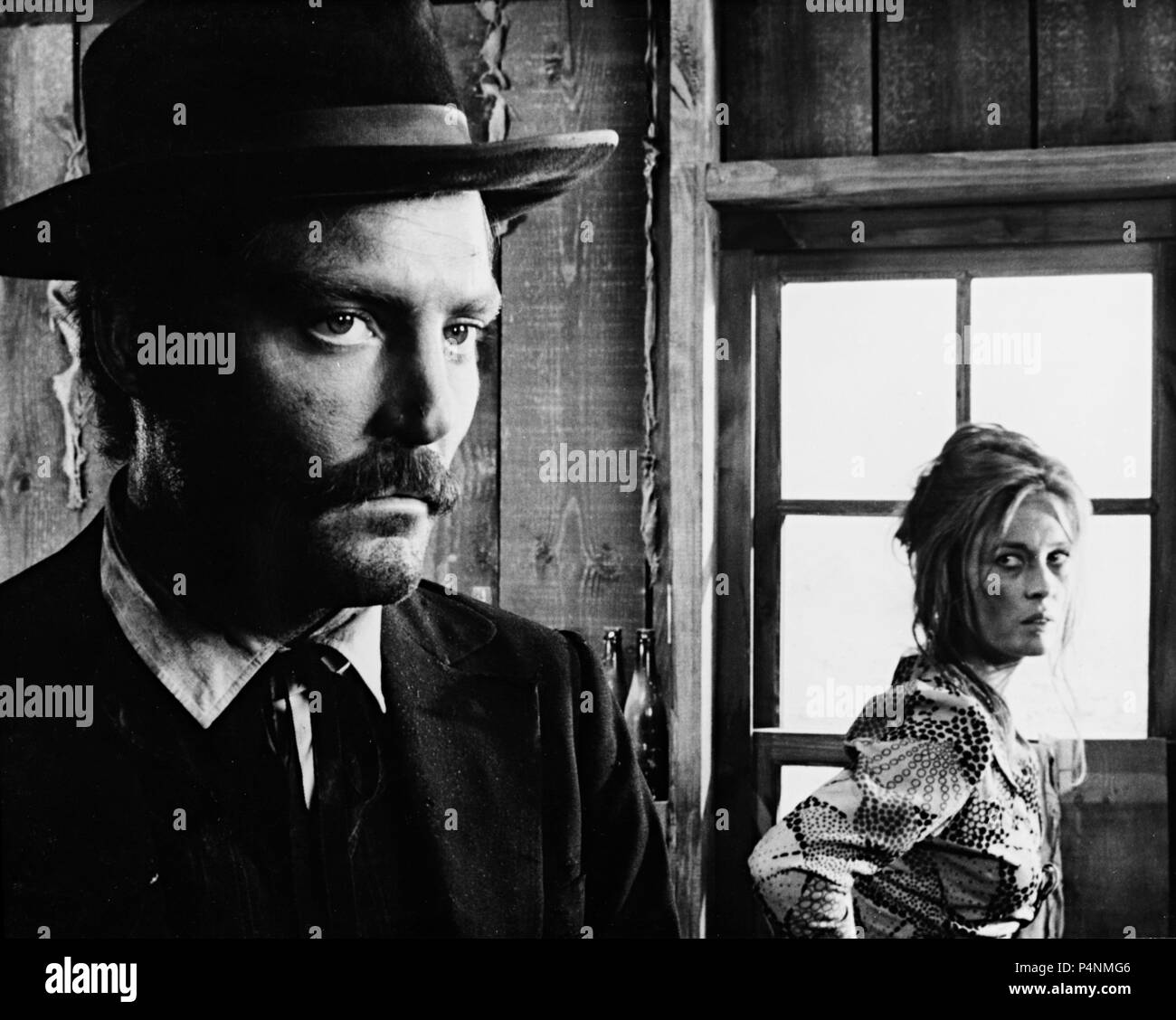 Original Film Title: AN.  English Title: AN.  Film Director: FRANK PERRY.  Year: 1971.  Stars: FAYE DUNAWAY; STACY KEACH. Credit: FP FILMS / Album Stock Photo