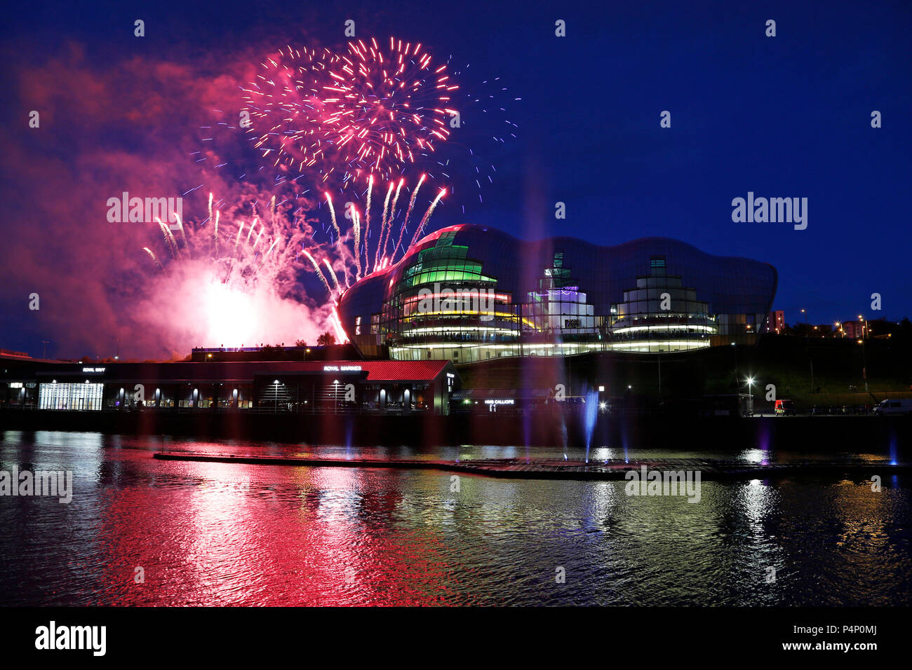 Gulerod retfærdig Kontoret Newcastle, UK. 23rd June 2018. Fireworks display during the opening  ceremony of the Great Exhibition of the North at Newcastle-upon-Tyne,  England. The 80-day festival s a celebration of innovation, industrial  heritage and
