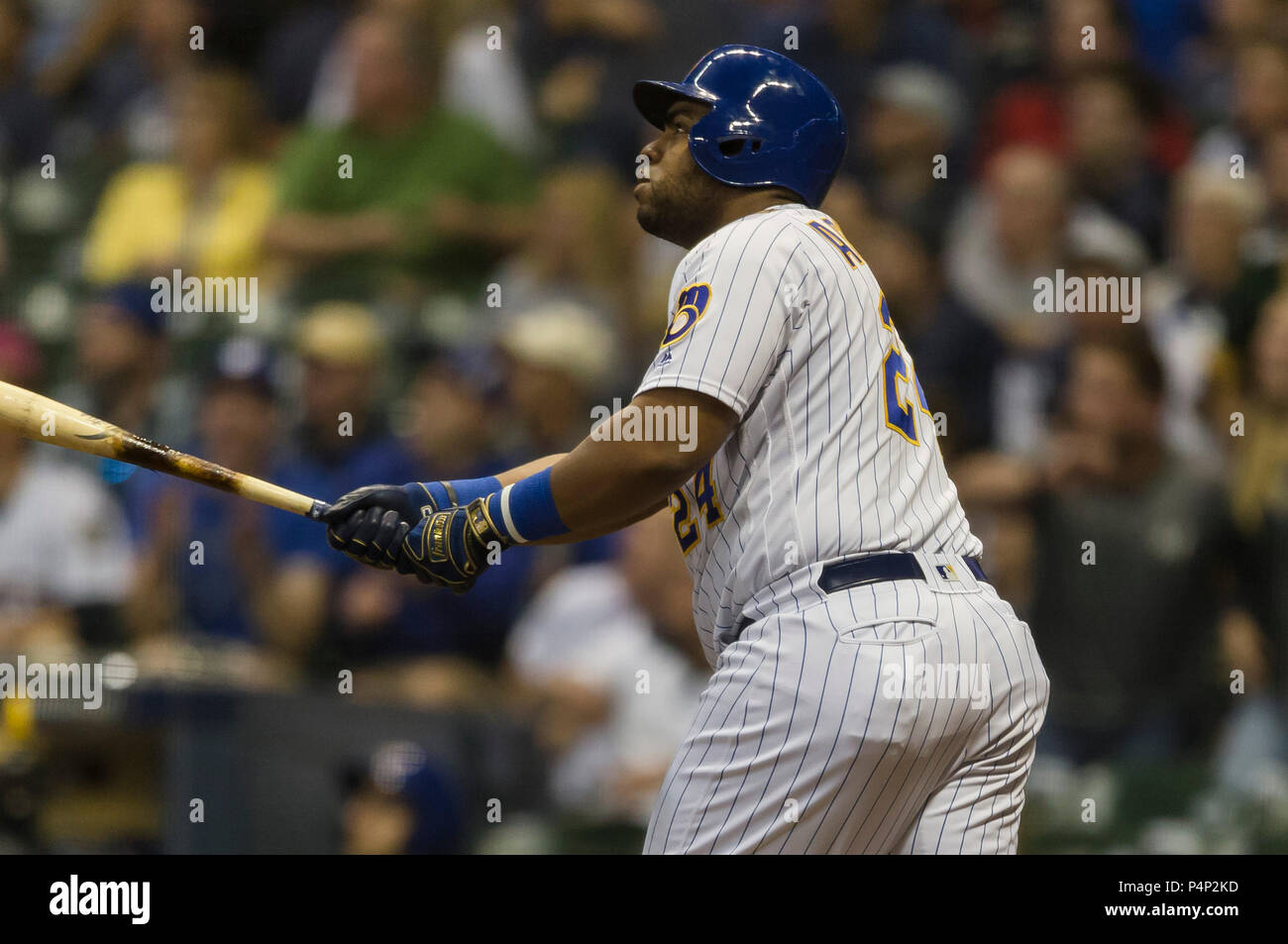 Milwaukee, WI, USA. 22nd June, 2018. Milwaukee Brewers first baseman Jesus Aguilar #24 hits a walk off home run in the Major League Baseball game between the Milwaukee Brewers and the St. Louis Cardinals at Miller Park in Milwaukee, WI. John Fisher/CSM/Alamy Live News Stock Photo