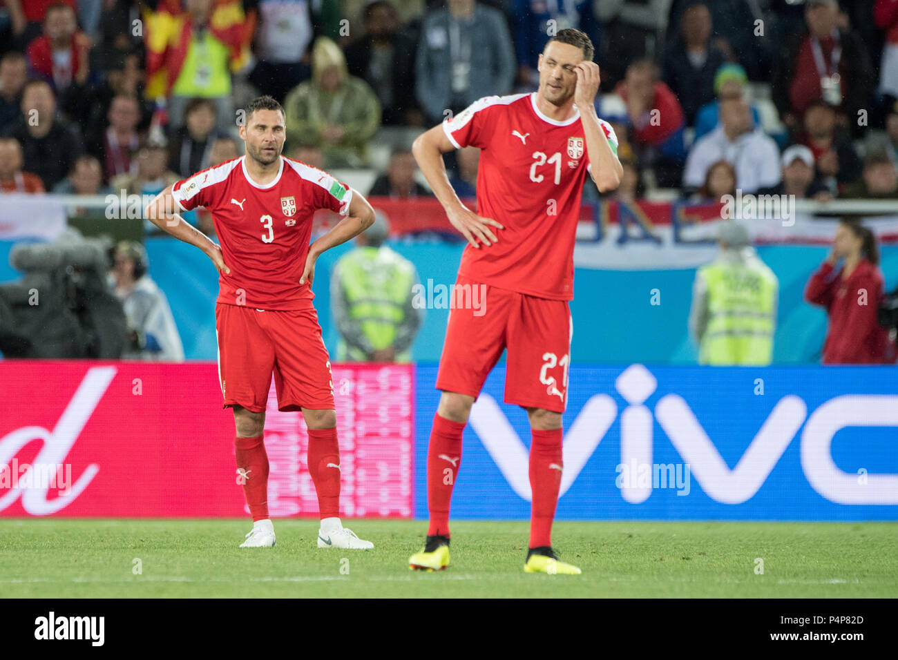 Kaliningrad, Russland. 22nd June, 2018.Kaliningrad, Russland. 22nd June, 2018. Dusko TOSIC (left, SRB) and Nemanja MATIC (SRB) are frustrated, frustrated, late-seasoned, disappointed, showered, decapitulation, disappointment, sad, full figure, Serbia (SRB) - Switzerland (SUI) 1: 2, preliminary round, group E, Game 26, on the 22.06.2018 in Kaliningrad; Football World Cup 2018 in Russia from 14.06. - 15.07.2018. | usage worldwide Credit: dpa/Alamy Live News Credit: dpa picture alliance/Alamy Live News Stock Photo