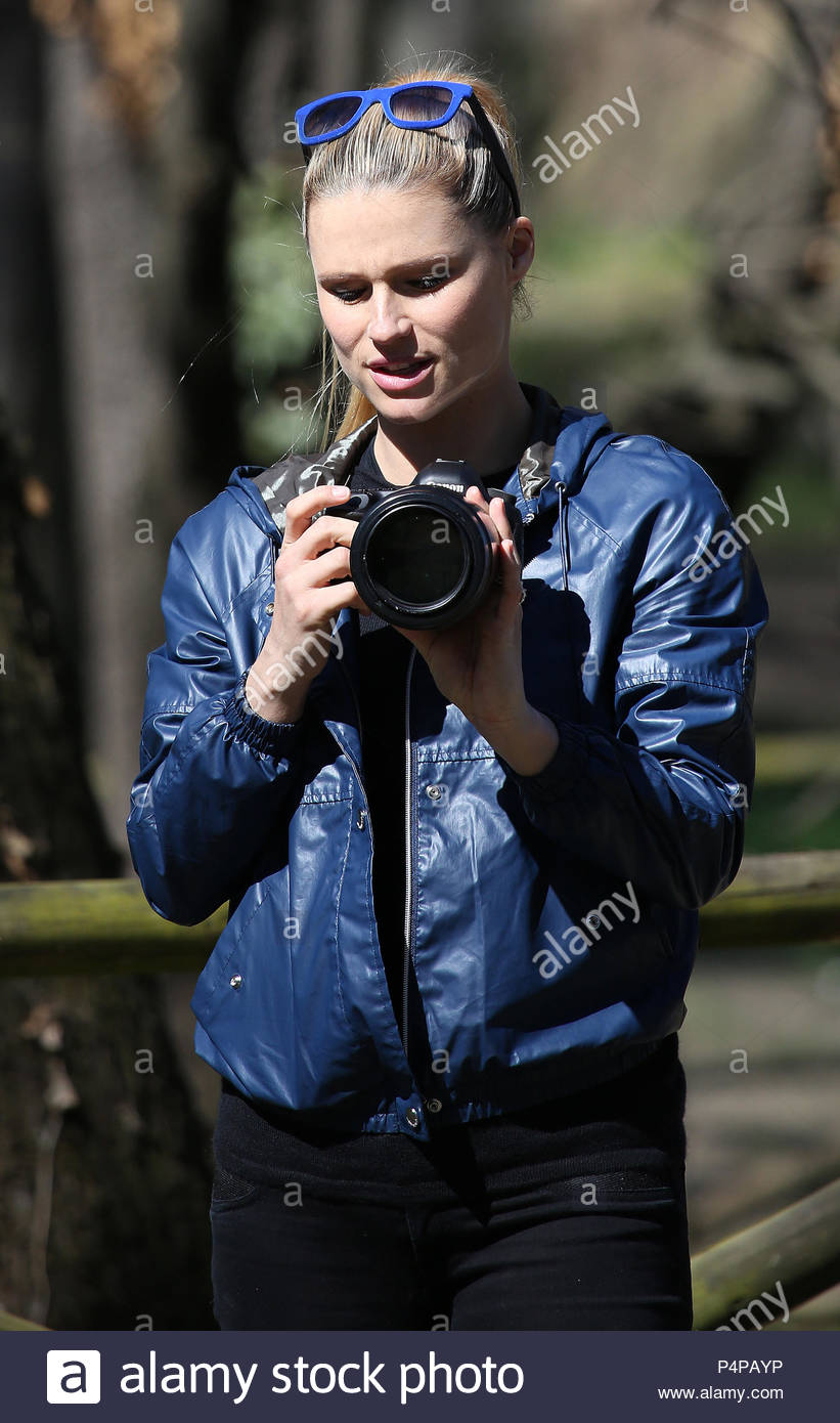 Paparazzi Michelle Hunziker nude photos 2019 Paparazzi Michelle Hunziker nude photos 2019