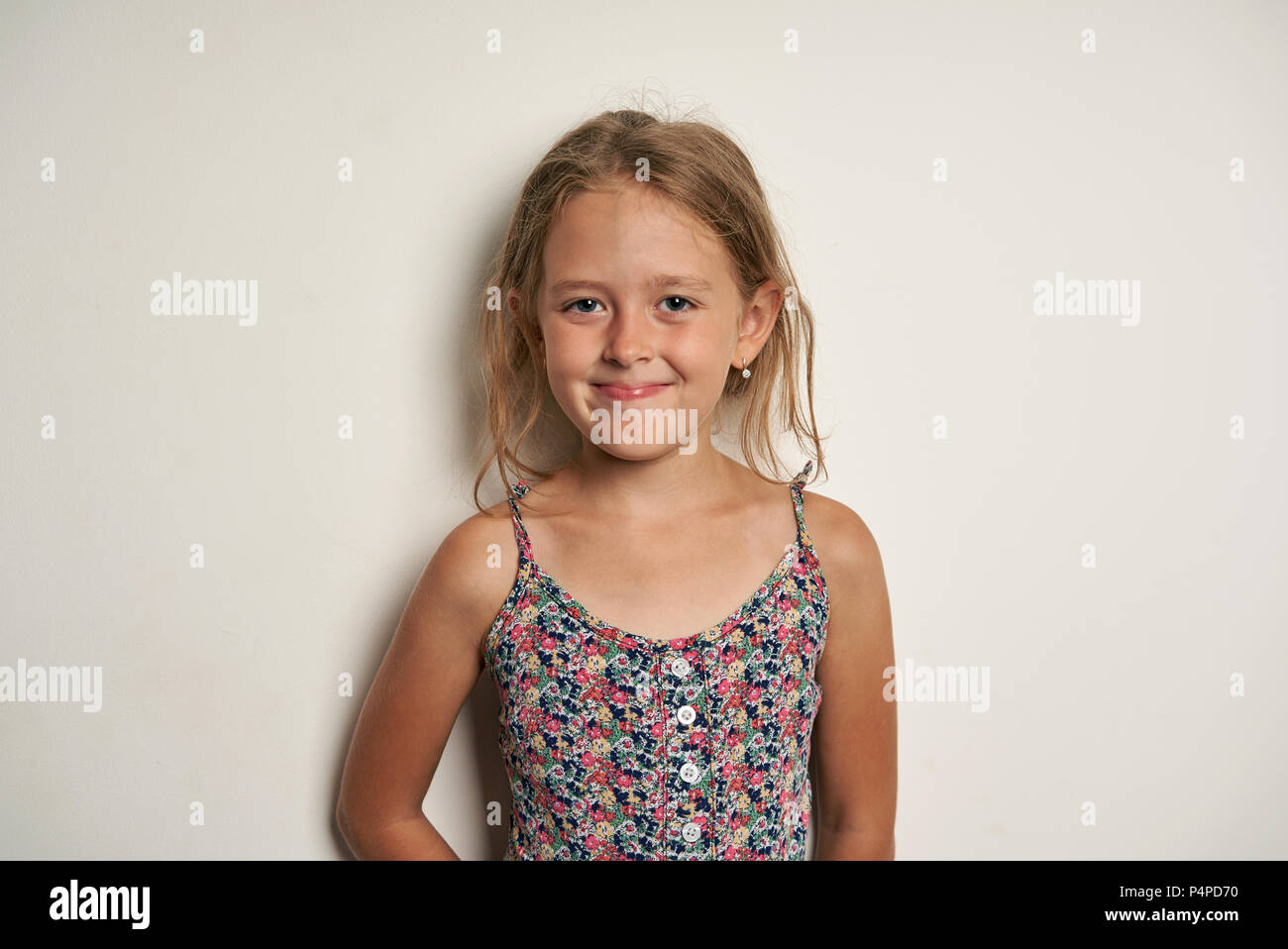 Girl tease boy hi res stock photography and images Alamy