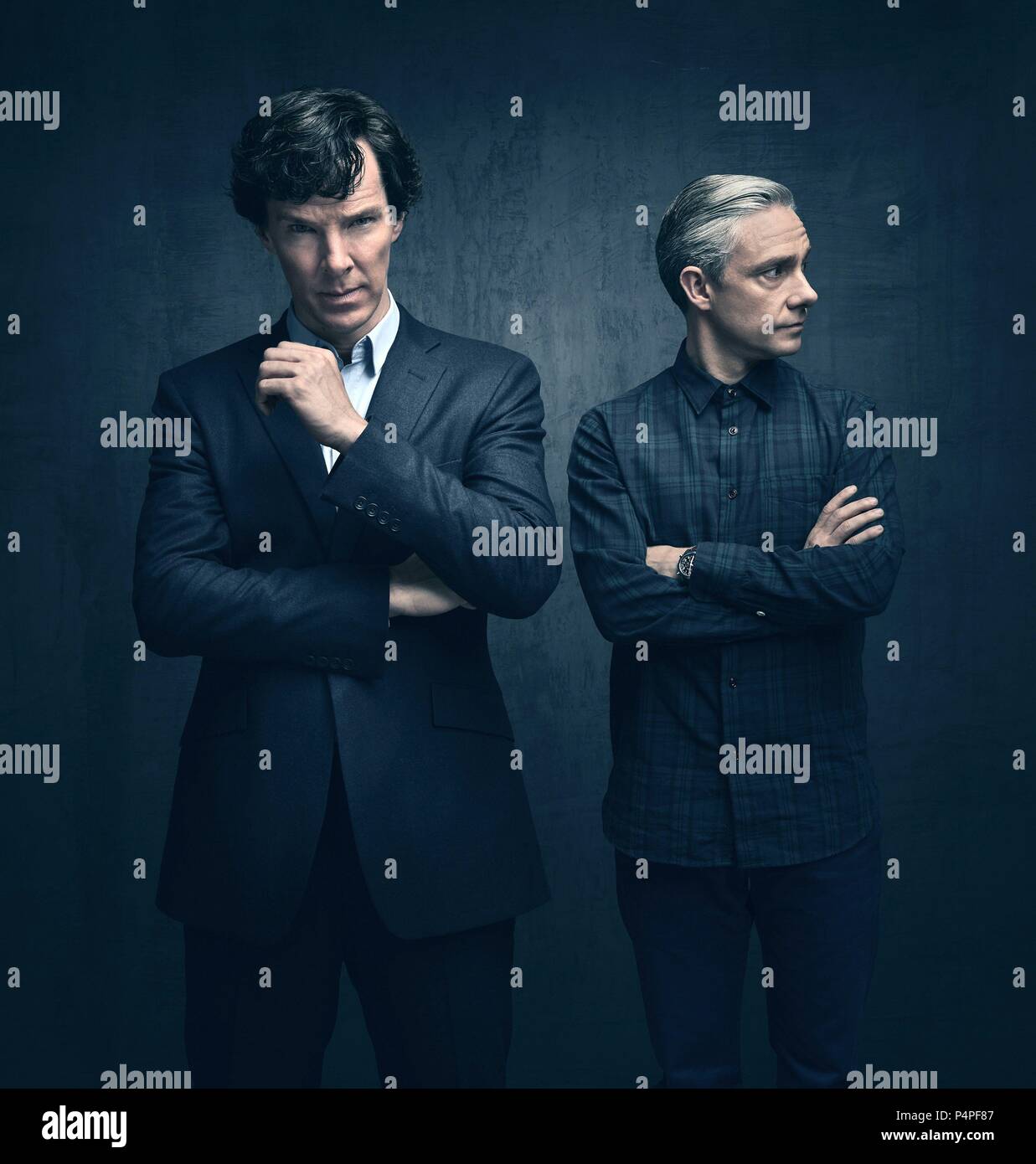 Original Film Title: SHERLOCK.  English Title: SHERLOCK.  Film Director: PAUL MCGUIGAN.  Year: 2010.  Stars: MARTIN FREEMAN; BENEDICT CUMBERBATCH. Credit: HARTSWOOD FILMS/BBC WALES / Album Stock Photo