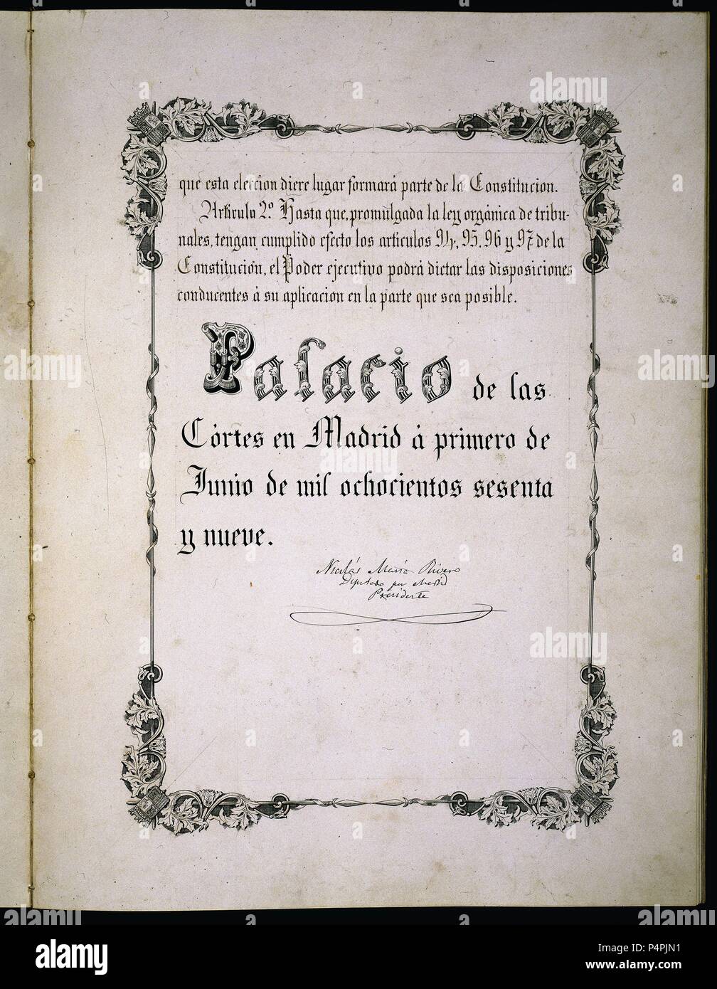 CONSTITUCION DE 1869- PAGINA -ARTICULO 2º. Location: CONGRESO DE LOS DIPUTADOS-BIBLIOTECA, MADRID, SPAIN. Stock Photo