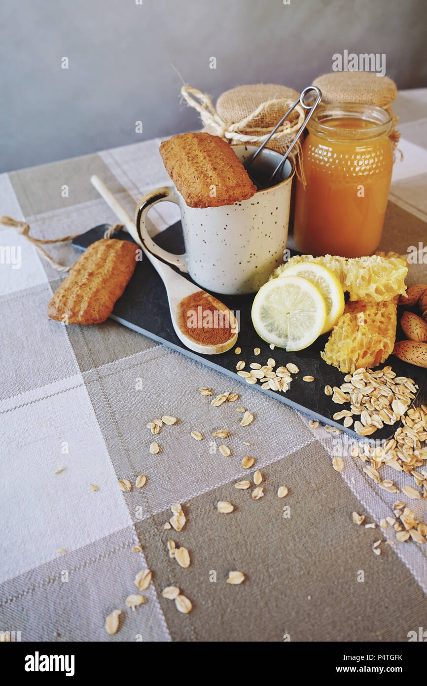 Healthy breakfast against common cold Stock Photo Alamy