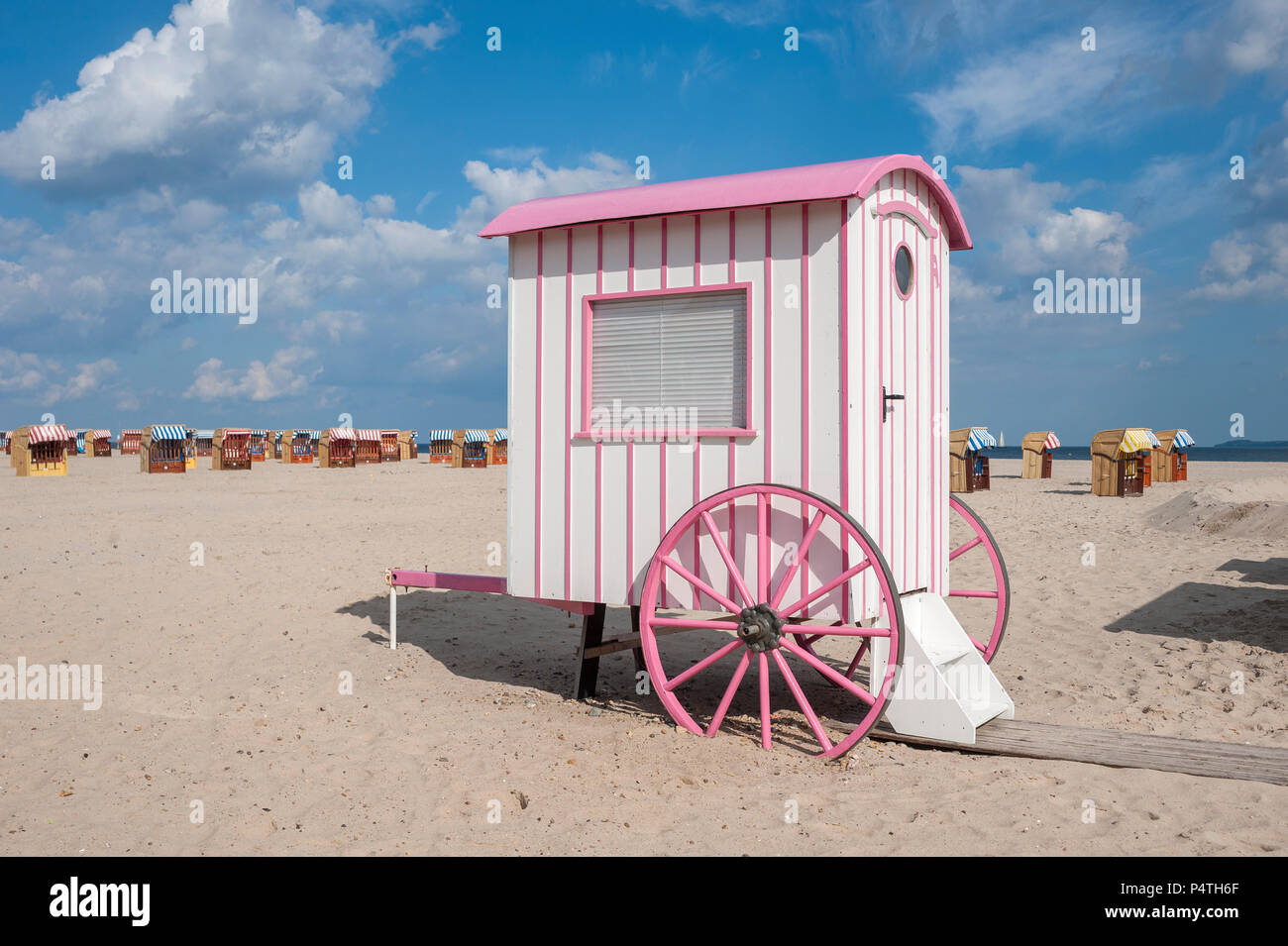 Historic bathing cart, changing room at the sandy beach, Travemünde, Baltic Sea, Schleswig-Holstein, Germany Stock Photo