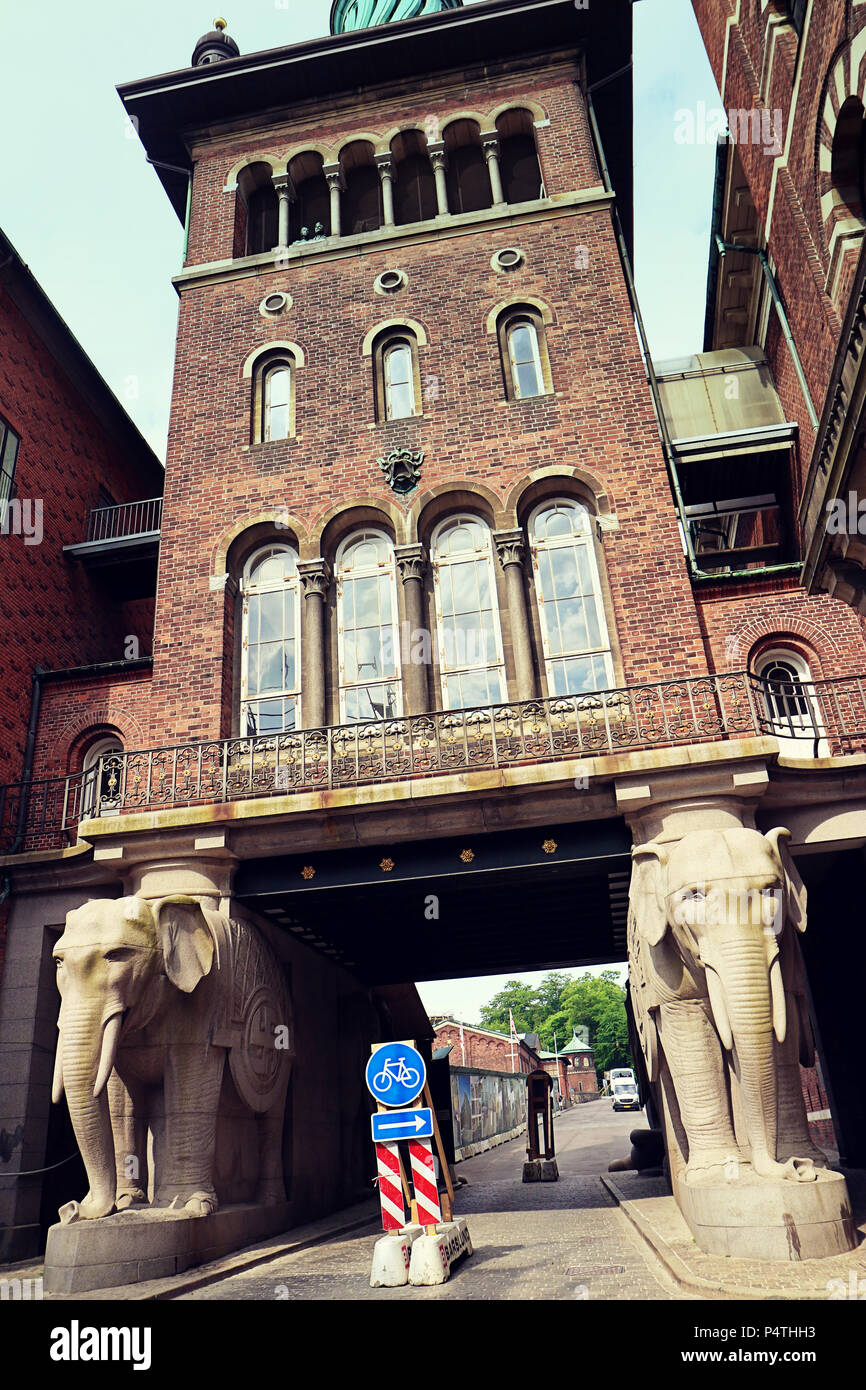 COPENHAGEN, DENMARK -  the Ny Carlsberg brewhouse elephant gate built in 1902 with the elephant sculptures sustaining the tower. The elep Stock Photo