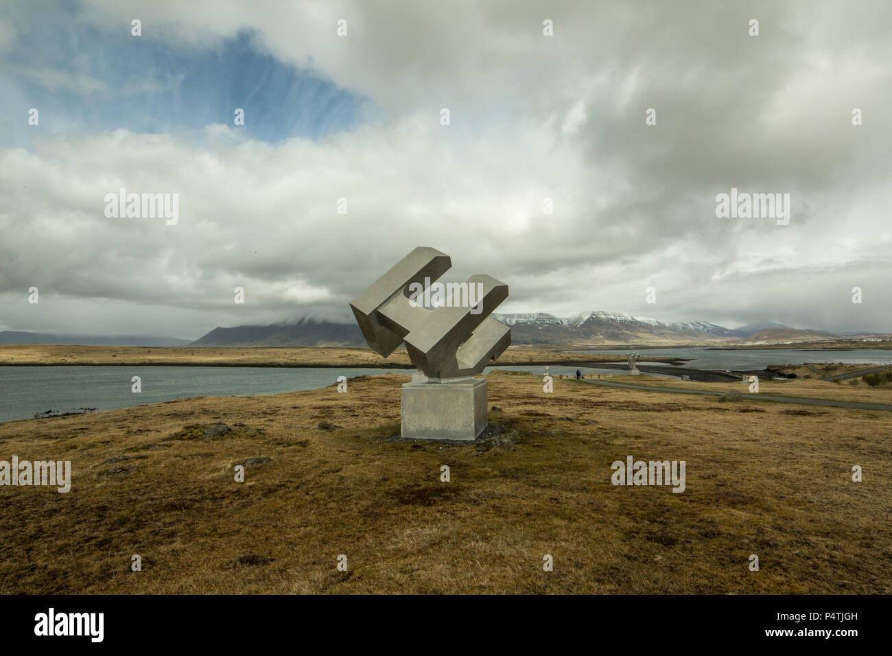 Rock circle hi-res stock photography and images - Alamy