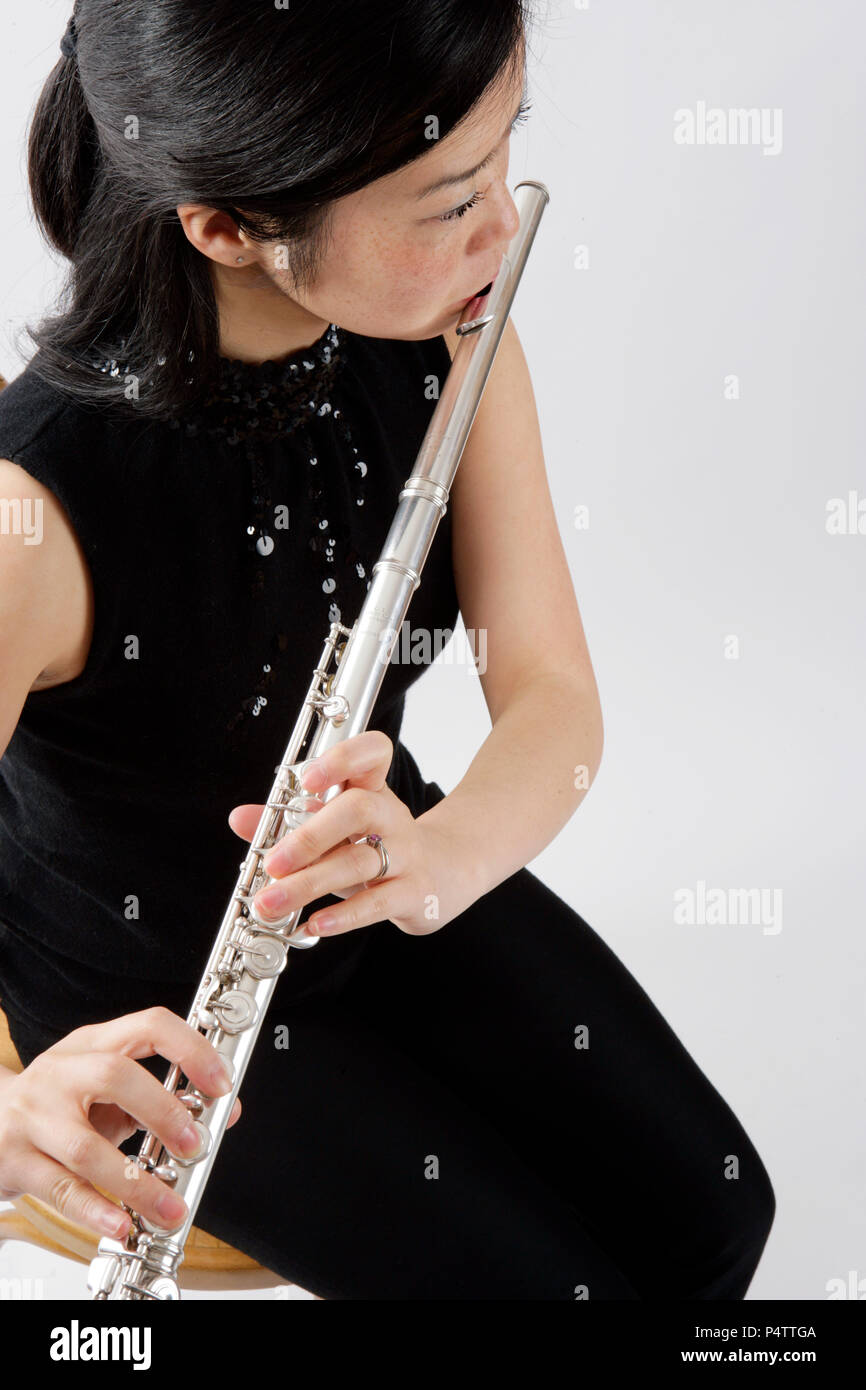 Flute in playing position. Tomoka Mukai Stock Photo Alamy