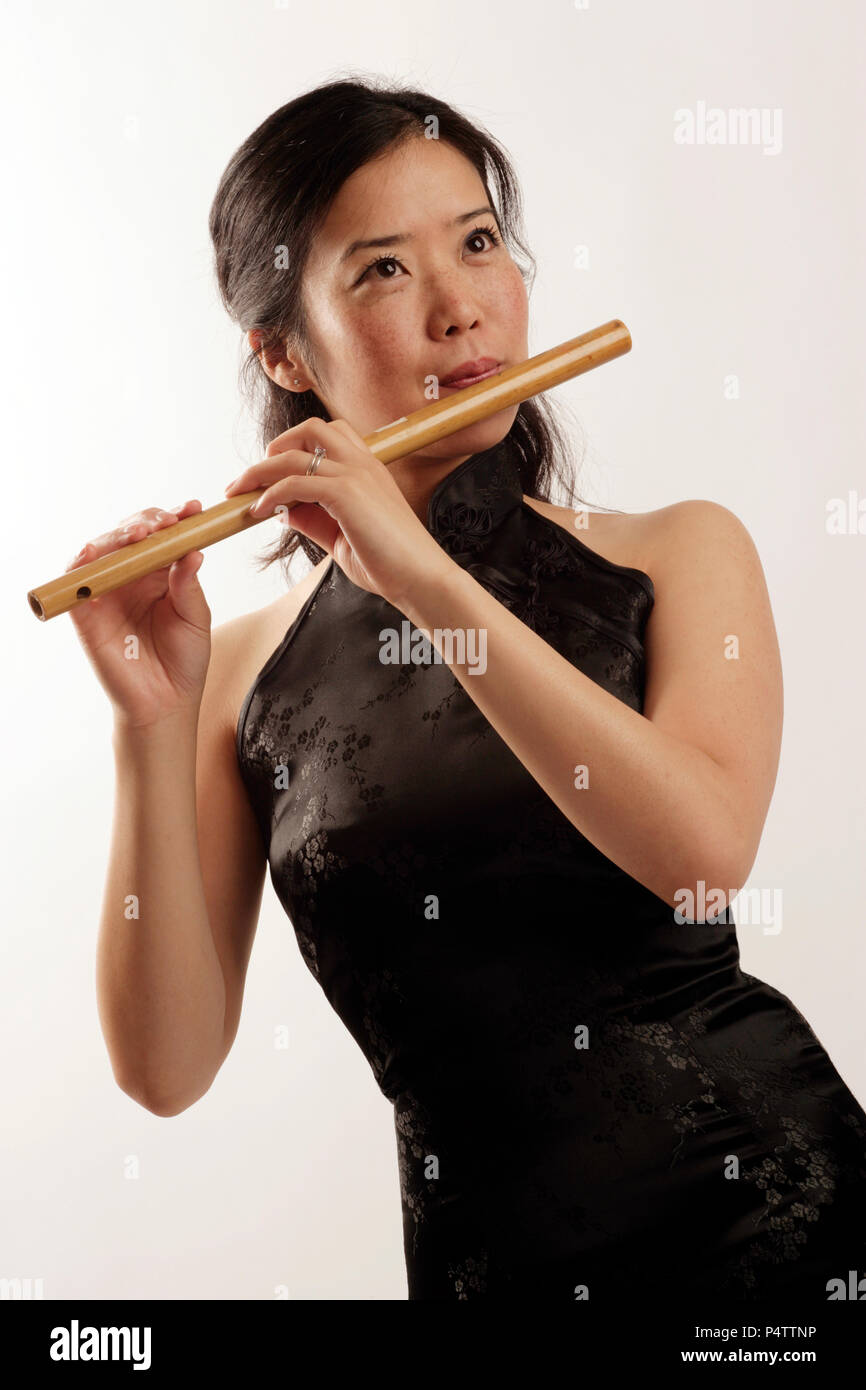 Chinese flute player hires stock photography and images Alamy
