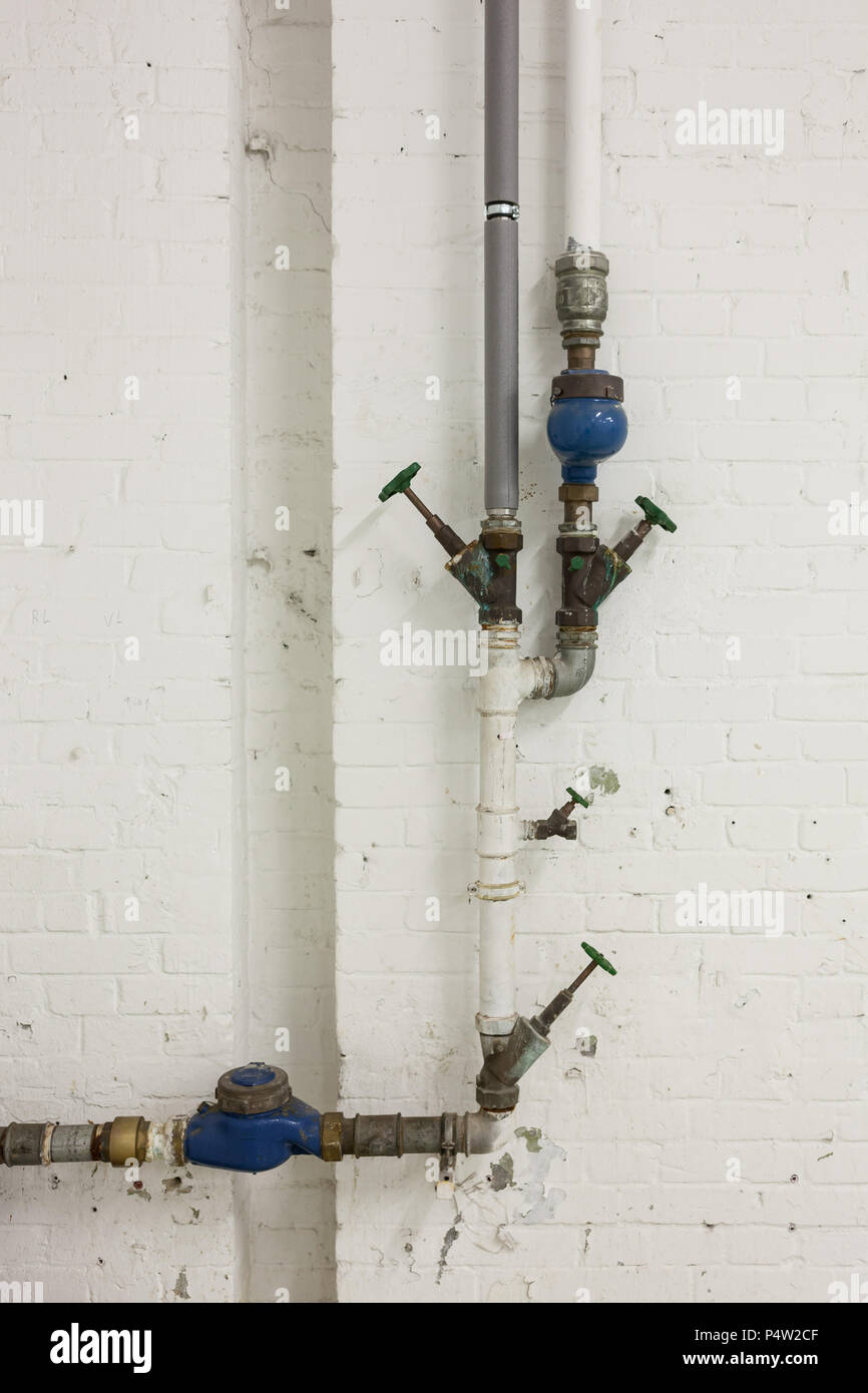 Building water industrial interior pipes hi-res stock photography and ...