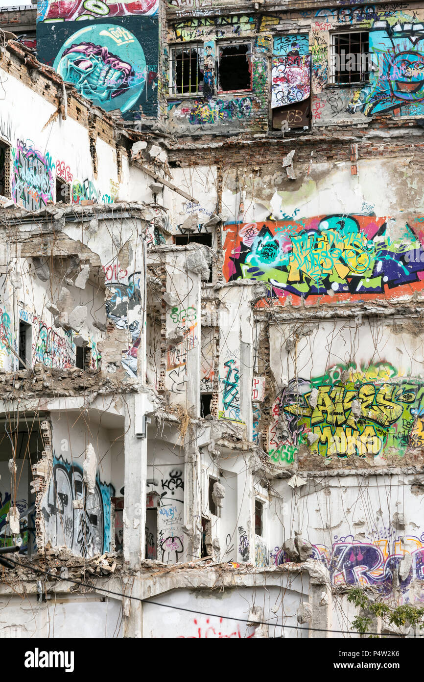 Berlin, Germany, demolition of a building on Stralauer Allee in Berlin-Friedrichshain Stock Photo