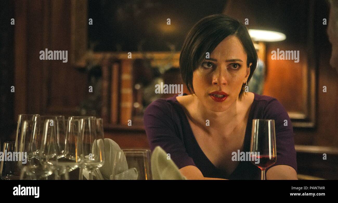 Стив куган ужин. Ужин 2017. Ужин 2017. Ужин триллер 2017. Ужин триллер 2017.