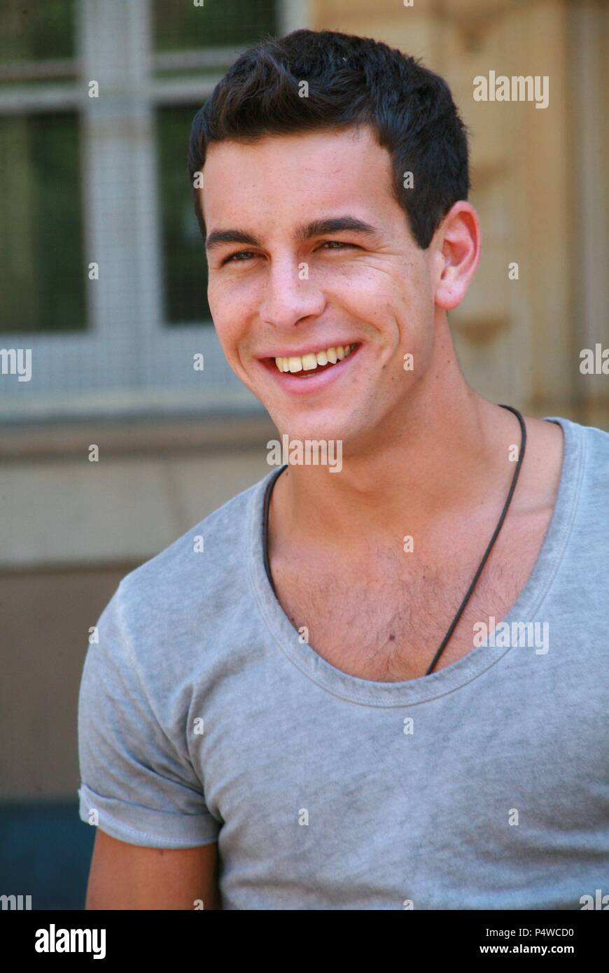 Mario casas hi-res stock photography and images - Alamy