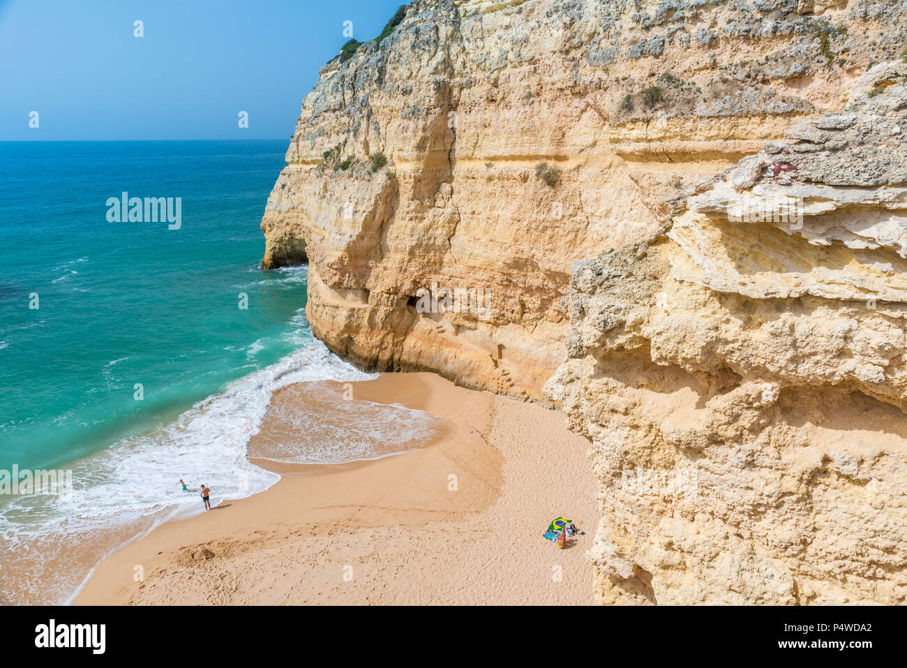 Algarve family hi-res stock photography and images - Alamy