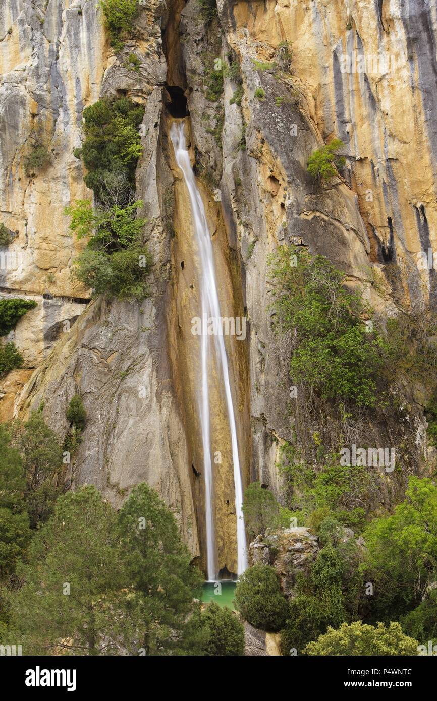 Linarejos Waterfall. Sierra de Cazorla Natural Park. Jaen. Andalusia. Spain. Stock Photo