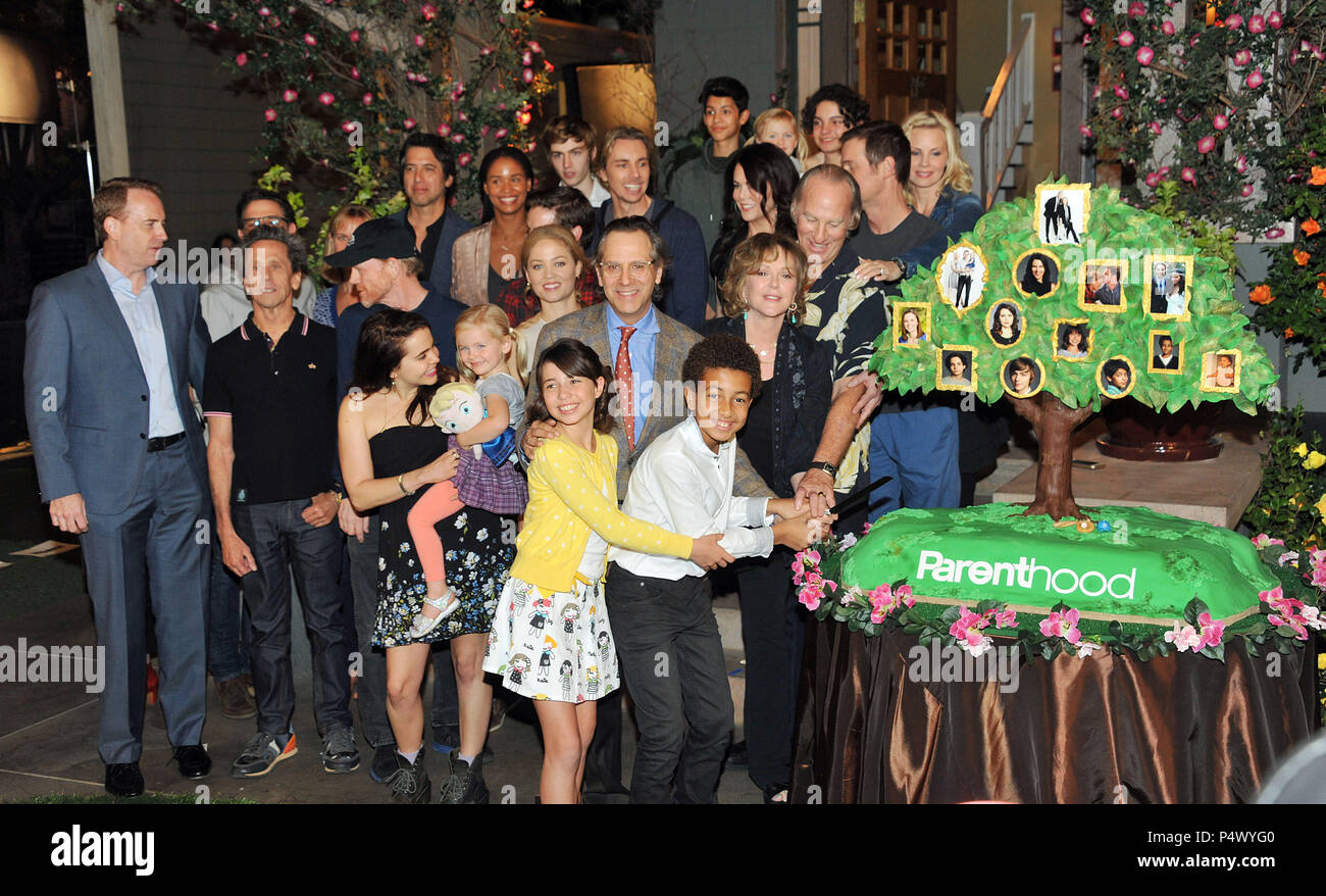 Max Burkholder, Ray Romano, Miles Heizer, Joy Bryant, Tyree Brown, Craig T. Nelson, Bonnie Bedelia, Lauren Graham, Peter Krause, Monica Potter, Sam Jaeger, Erika Christensen,  Savannah Paige Rae,   at ParentHood 100th Episode at the Universal Lot Stage 43 on Nov. 7, 2014 in Los Angeles.Max Burkholder, Ray Romano, Miles Heizer, Joy Bryant, Tyree Brown, Craig T. Nelson, Bonnie Bedelia, Lauren Graham, Peter Krause, Monica Potter, Sam Jaeger, Erika Christensen,  Savannah Paige Rae, 165  Event in Hollywood Life - California, Red Carpet Event, USA, Film Industry, Celebrities, Photography, Bestof, Ar Stock Photo
