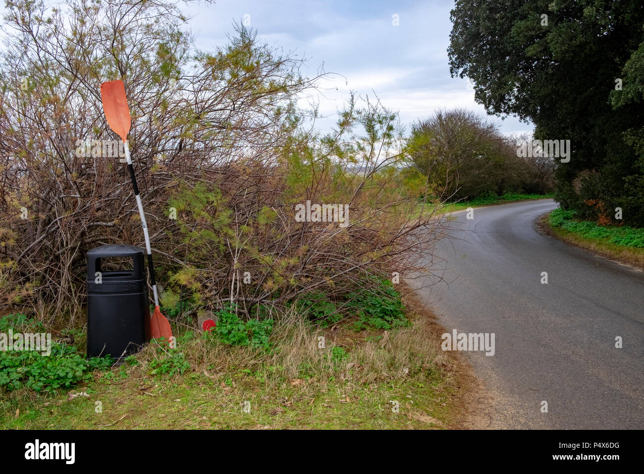 Bin rural road hi-res stock photography and images - Alamy