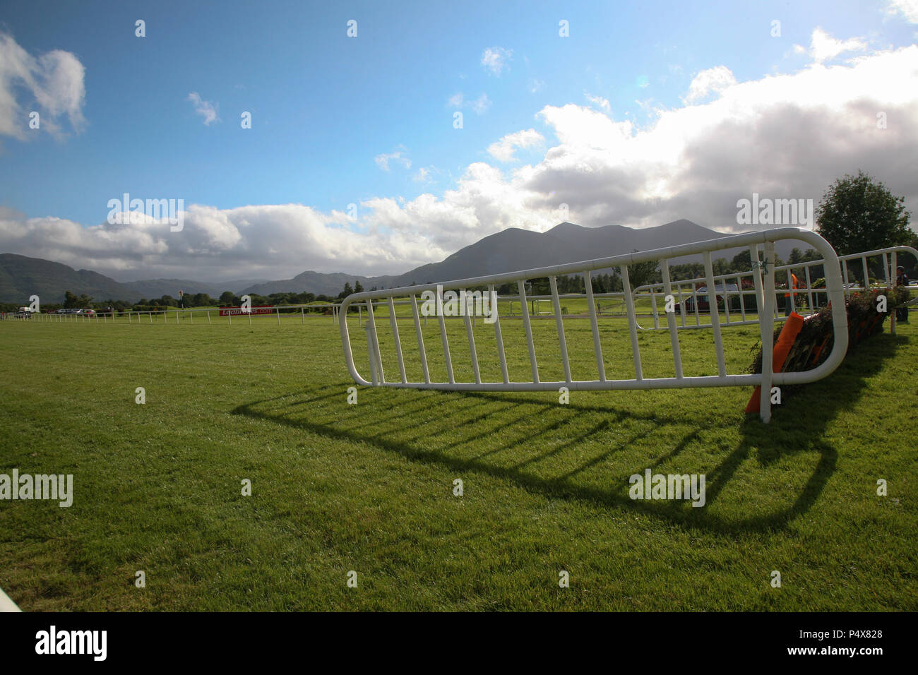 Horse race track hires stock photography and images Alamy