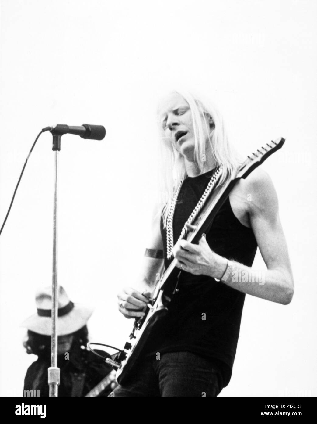 Johnny Winter performs for his fans at the Festival for Peace held in She Stadium. New York, 6 August 1970. Stock Photo