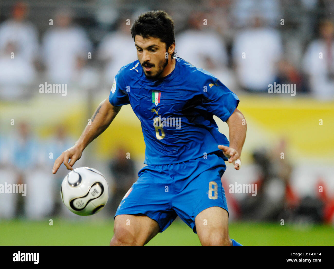 2006 Italy Home Shirt Gattuso #8 - 4/10 - (XL)