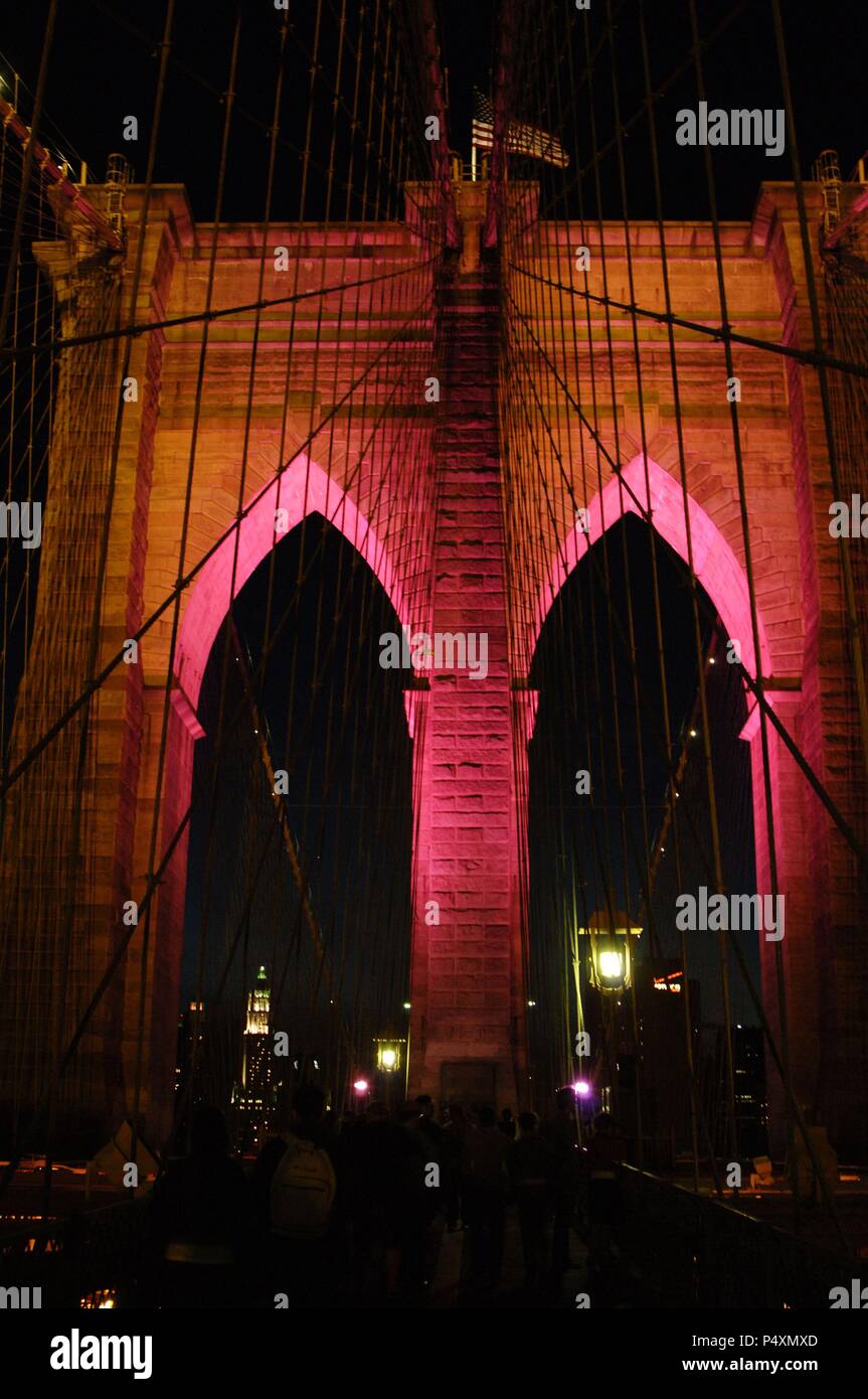 United States. New York. Brooklyn bridge. Designed by John Augustus Roebling. Was opened in 1883. Detail. Night view. Stock Photo