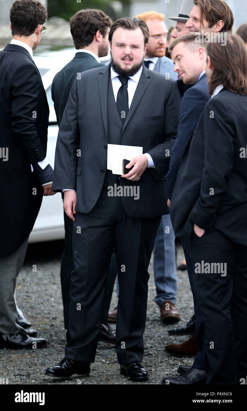 game of thrones actor leaves actor john bradley leaves rayne church kirkton of rayne game of thrones actor leaves actor john bradley leaves rayne church kirkton of rayne