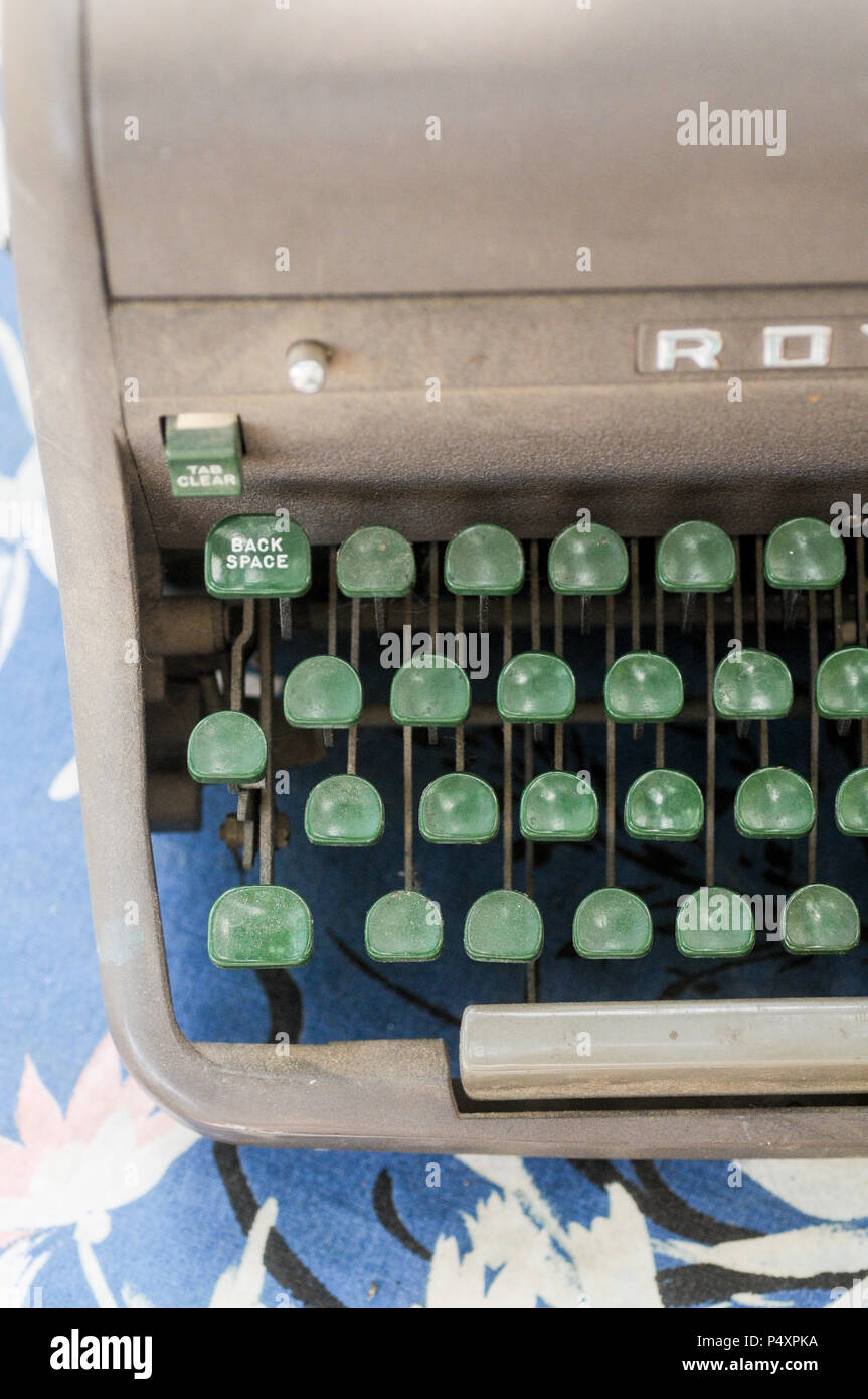 Royal manual typewriter Stock Photo Alamy