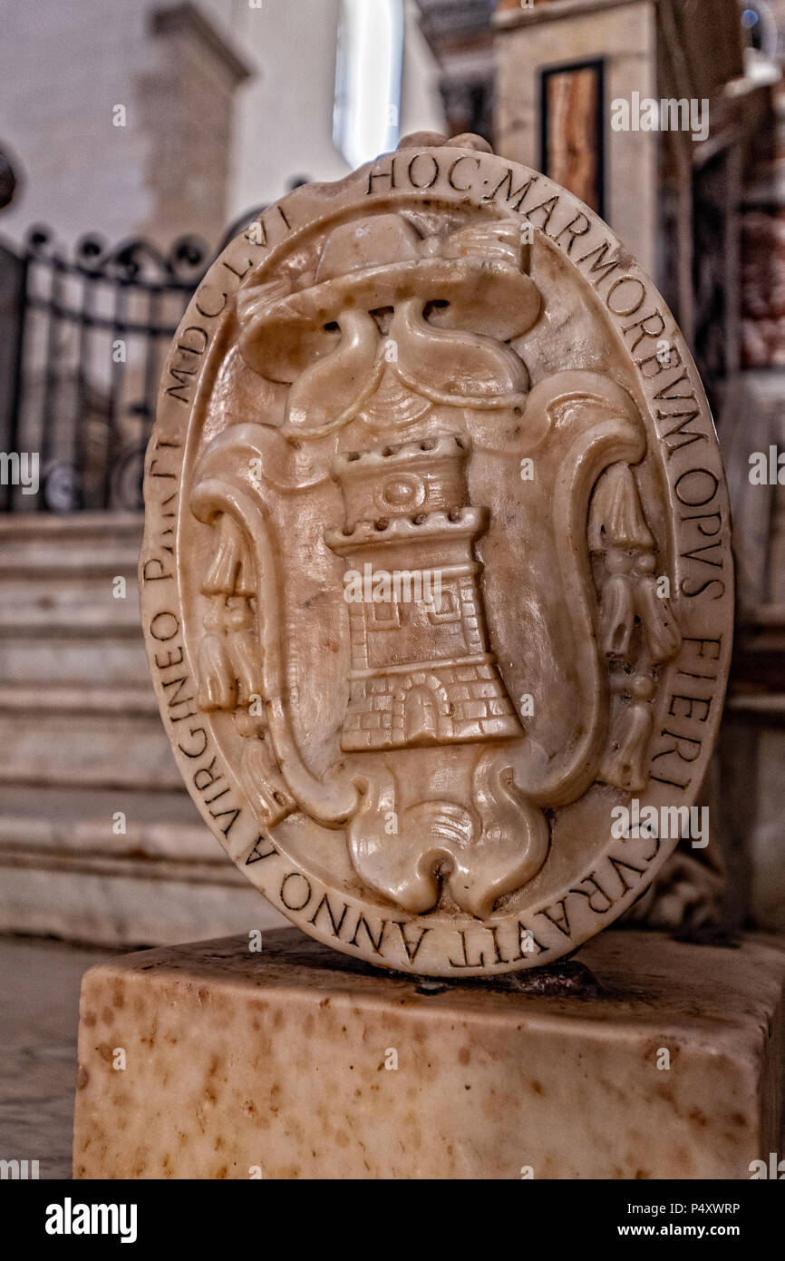 Italy Sardinia Sassari San Nicola Cathedral, the dome, interior of the church, marble shield with city simbol, lions particolar of major altar Stock Photo