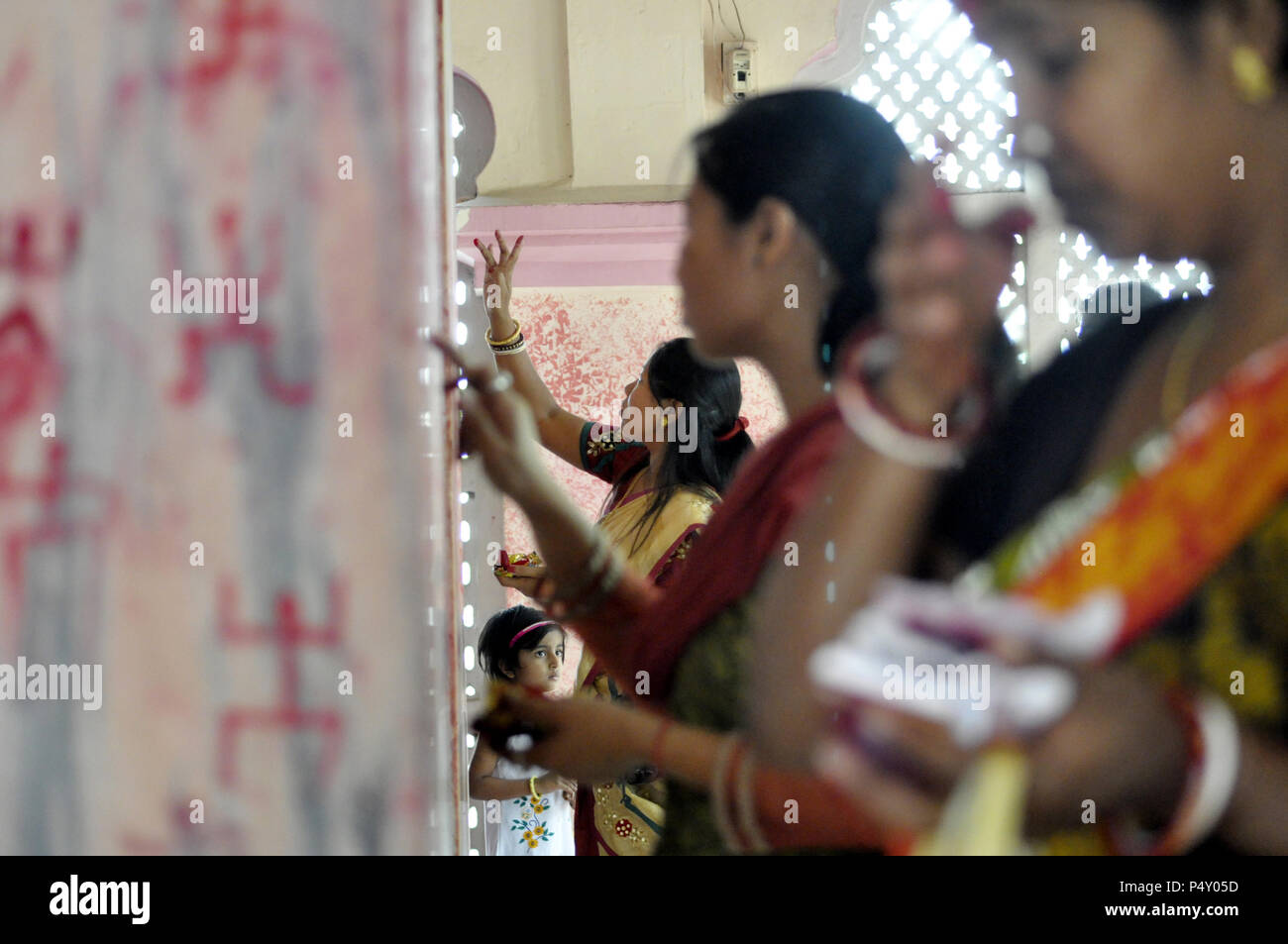 Indian swastika hi-res stock photography and images - Alamy