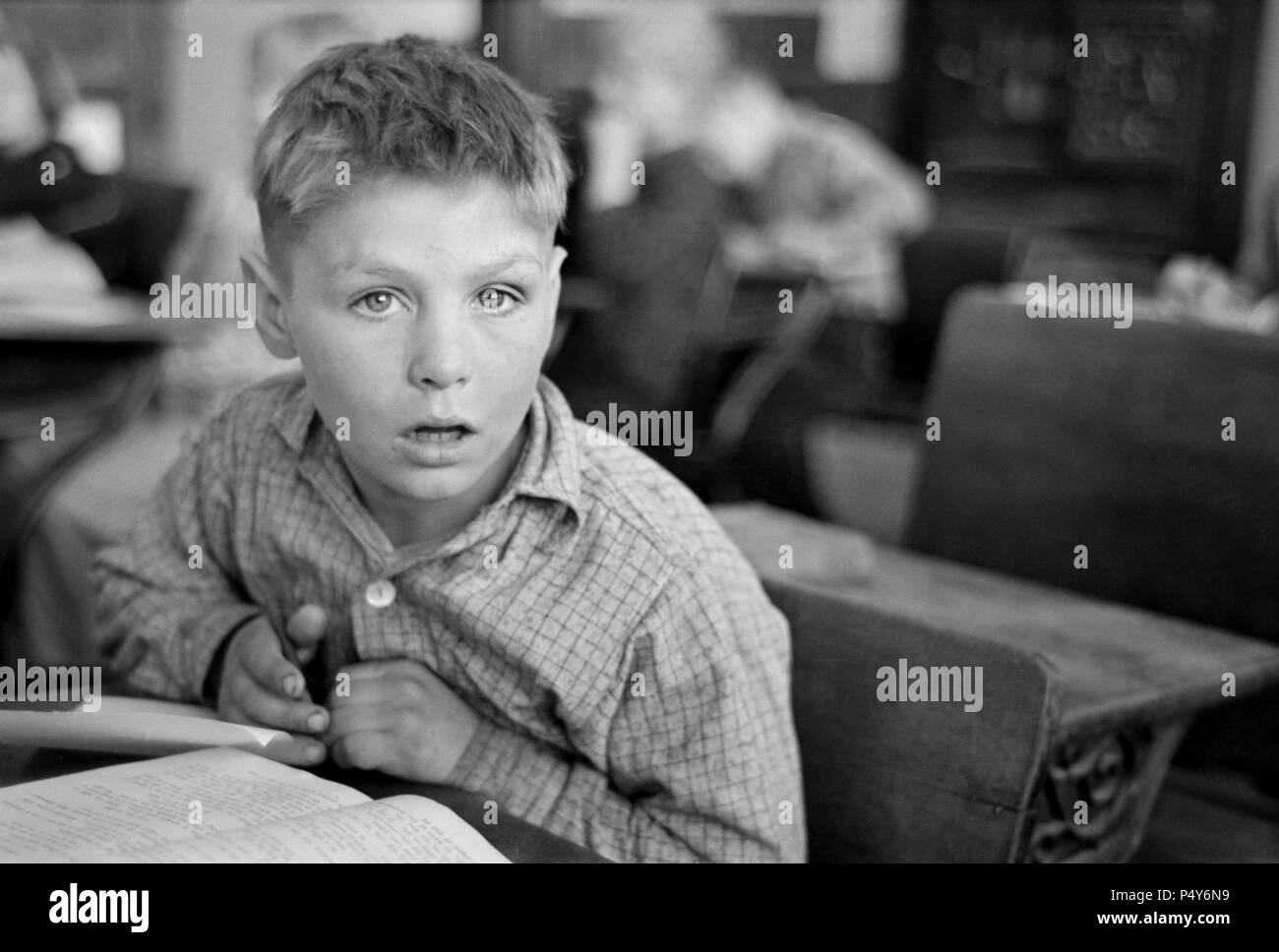 Student at Desk in Rural School, Williams County, North Dakota, USA, Russell Lee, U.S. Resettlement Administration, November 1937 Stock Photo