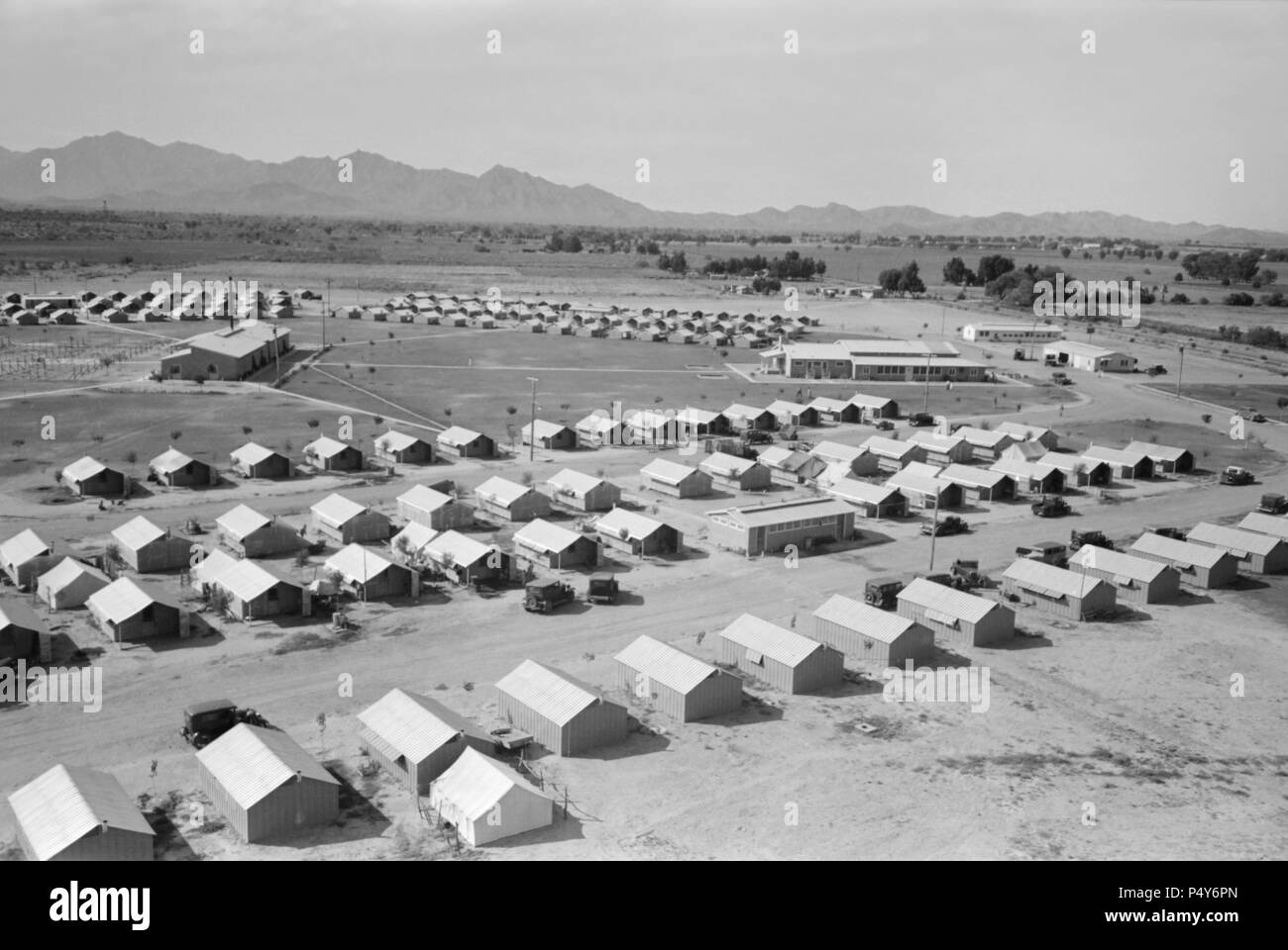 Agua Fria Migratory Labor Camp, High Angle View, Arizona, USA, Russell Lee, Farm Security Administration, May 1940 Stock Photo
