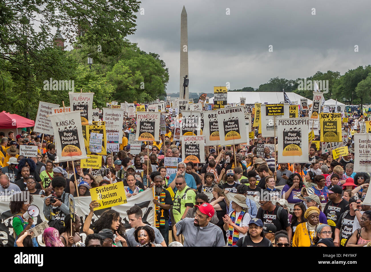 Washington Dc, United States. 23rd June, 2018. More than 10,000 participants in the Poor People's Campaign: A National Call for Moral Revival converged on the U.S. Capitol. The march marks the culmination of a historic six-week engagement of nonviolent direct action across the United State, which challenged America's political, economic, and moral structures. Credit: Michael Nigro/Pacific Press/Alamy Live News Stock Photo