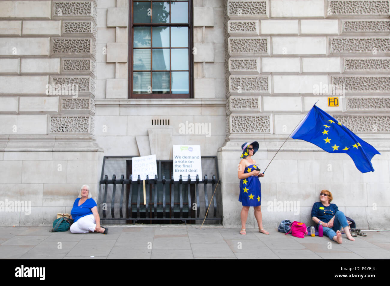 London, UK. 23rd June 2018. Thousands attending at the March for a People's Vote on the terms of the final Brexit deal. Credit: Carol Moir/Alamy Live News Stock Photo